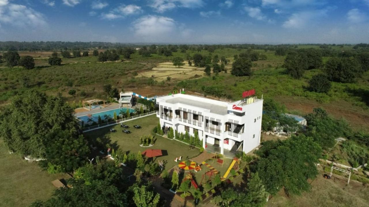 Nisarg Resort Jabalpur Exterior foto