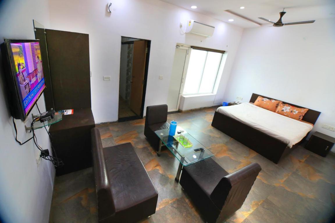 Nisarg Resort Jabalpur Exterior foto